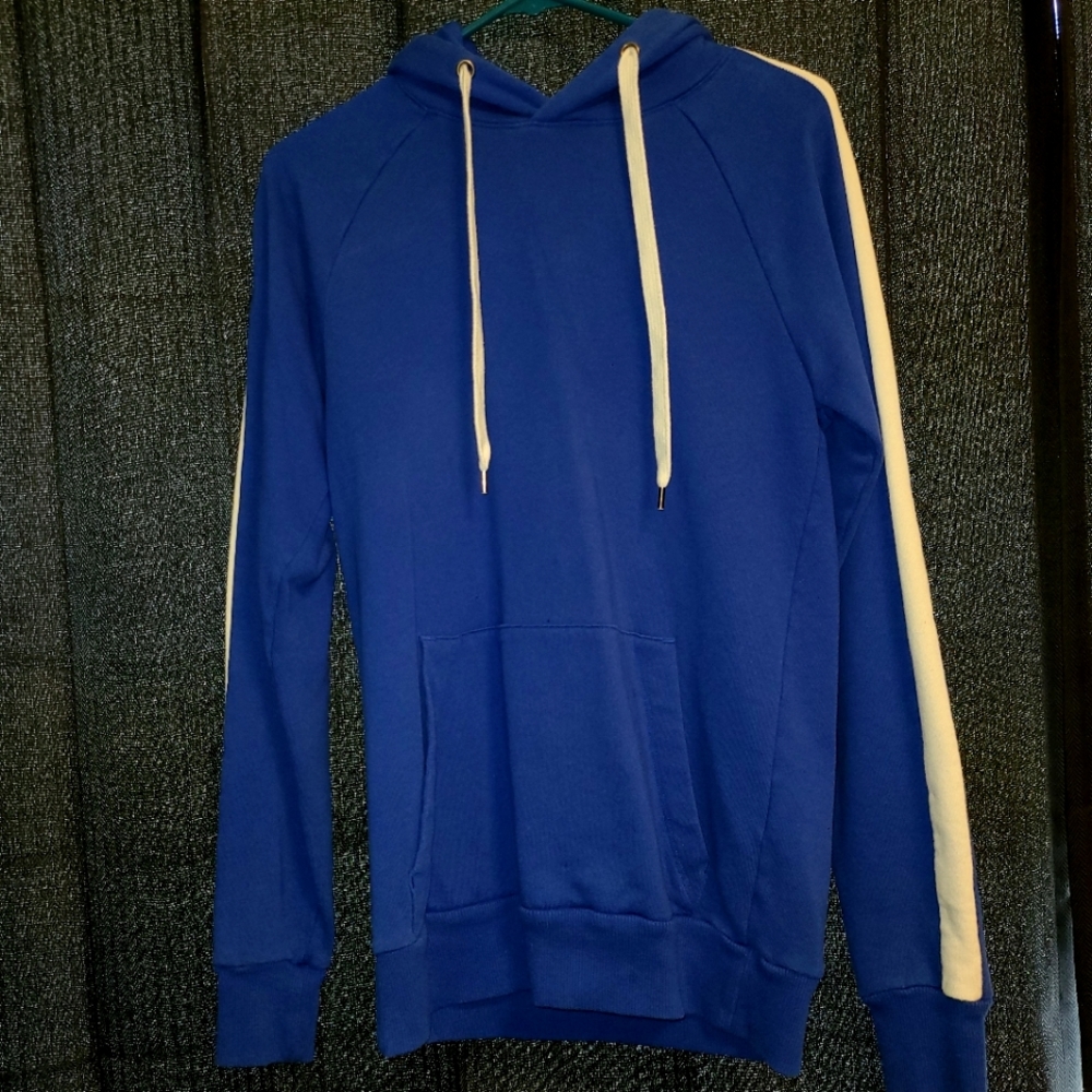 XS Mens No Boundaries pullover hoodie